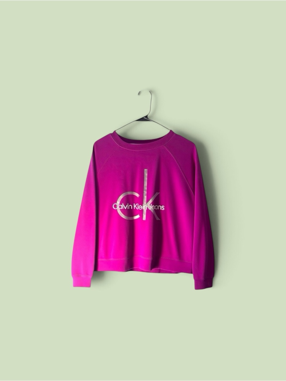 Calvin Klein Fuchsia Logo Crewneck Sweatshirt - Picture 1 of 5